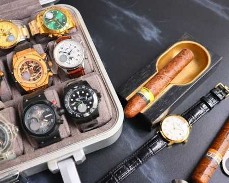 ②0②④Tw厂力作新款上市江诗丹顿-传承系列贵族的艺术品搭配全新进口9015机芯 0返修 进口316精钢直径40Mm。耐磨防刮蓝宝石玻璃超强防水100米！简约而 - 点击图像关闭