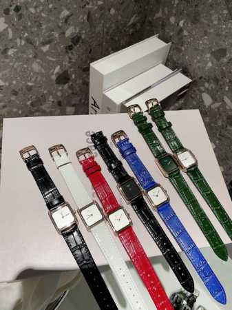 白 金 钢带20 美到窒息的萧邦中古表 忒好看了，太lady 了，气质queen，苍天啊，这枚萧邦的vintage中古表拿到手直接#～‘ ‘爆粗了，每次一想到萧 - 点击图像关闭