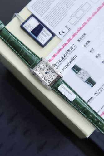 原单浪琴黛绰维纳系列，渠道货！原始最高版。真钻石 表壳镶嵌46颗1.3真钻，持中国Gtc检测证书，一物一证，支持复检！顶级版本支持任意对比！浪琴表黛绰维纳鳄鱼皮