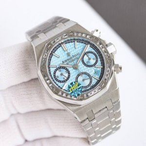 白壳 金壳 钻100 热门爱彼audemars Piguet 皇家橡树系列26715Bc.Zz.1356Bc.01。 38Mm尺寸1:1 目前最高机械机芯版本正