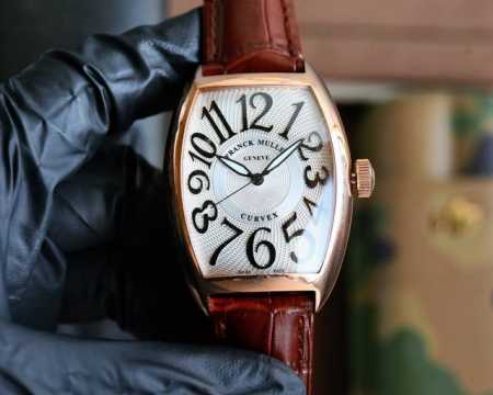 电镀+20 法兰克 穆勒 Franck Muller 55*42*13Mm 全自动机械机芯 双面小牛皮原装针扣 酒桶形拱桥状壳 烈日之下 万众瞩目 - 点击图像关闭