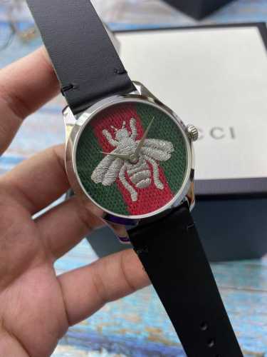 新款高颜值上线 硬货 Original Tagheuer,泰格豪雅f1系列 石英表 专柜1万+ ~43Mm表径 蓝宝石镜面 原装机芯支持拆机 超高难度精钢拉丝表