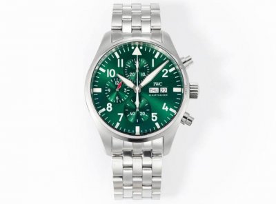 Tw新品！ Iwc 万国飞行员系列Iw378003. 1.腕表采用玫高科技镀金，做工成熟，线条清晰而富有立体感，颜色搭配和谐，非常百搭。 2.与之前的飞行员相比