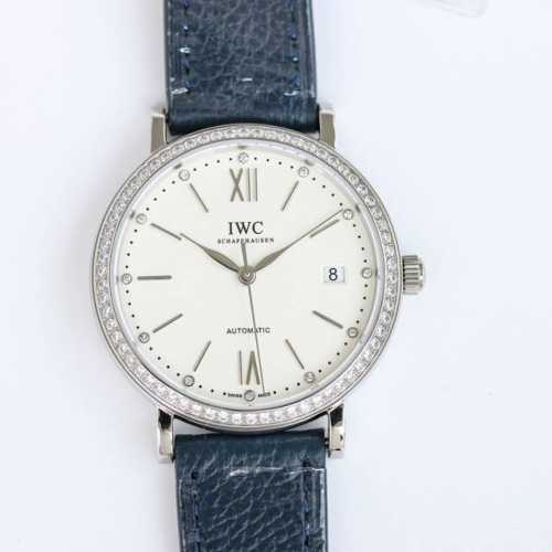 白钻 金钻 Iwc 万国 波涛菲诺系列-中装腕表37Mm 优雅的贵族气息结合无与伦比的视觉享受，神秘雅致，精湛非凡。Ot2 1腕表尺寸37Mm*9.2Mm。精致