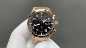 Tw新款独家研发 万国 Iwc 飞行员系列！ 市场最新版本原版开模，精益求精。 ①腕表采用316精钢全新开模,尺寸为41Mm表带宽度为20Mm。 ②除了拥有极为