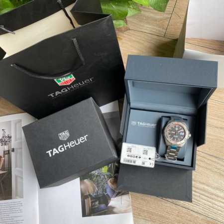 重磅Tag Heuer泰格豪雅携手英国知名腕表定制商Bamford Watch Department，推出一款全新竞潜系列特别版限量腕表 全球限量1500枚。4 - 点击图像关闭