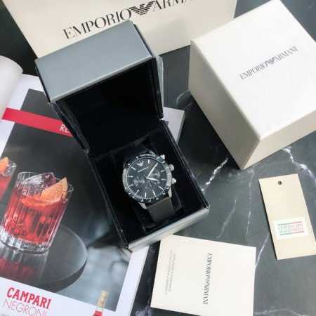 现货 Armani 石英男表，专柜新款！本年度最火的男神款！Ar11243，时尚立体质感，多功能计时石英码表，进口石英机芯，时尚潮流范十足！30米生活防水，表径 - 点击图像关闭