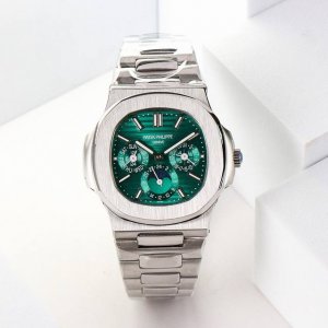 白 -金 钻+100。百达.翡丽5740 1G-001--超复杂多功能鹦鹉螺重磅登场，迄今推出的首款nautilus复杂腕表，以超复杂的工艺技术打造休闲运动腕表