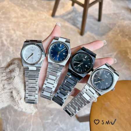 实心钢带 天梭prx超级玩家最新款龚俊同款男表 摩登前卫 唤醒经典系列的不巧生命力 以当代设计栓释经典 垂直拉丝和抛光处理相结合的工艺令全新prx系列腕表质感更 - 点击图像关闭