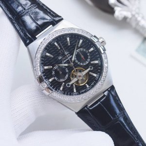 白 金900品牌：欧米茄-Omega 类型：男士腕表 壳套：顶级版316精钢L 表带：进口小牛皮表带 机芯：全自动机械机芯 镜面：矿物质防刮镜面玻璃 尺寸：直径