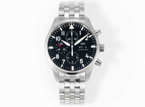 tw新品！ Iwc 万国飞行员系列Iw378003. 1.腕表采用玫高科技镀金，做工成熟，线条清晰而富有立体感，颜色搭配和谐，非常百搭。 2.与之前的飞行员相比