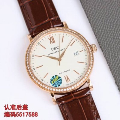 白壳 ，玫壳 ，钻50 Mks万国最强柏涛菲诺男表！最受欢迎的简洁，优雅，大气的正装风范手表！ 表壳 40毫米的表壳！瑞士级精工打磨抛光！使得外观圆润饱满，细节