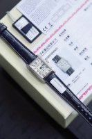 原单浪琴黛绰维纳系列，渠道货！原始最高版。真钻石 表壳镶嵌46颗1.3真钻，持中国Gtc检测证书，一物一证，支持复检！顶级版本支持任意对比！浪琴表黛绰维纳鳄鱼皮