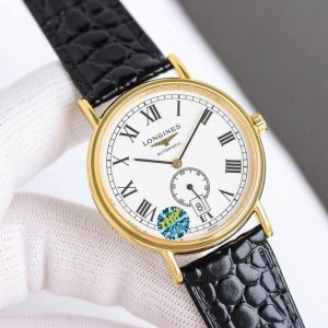 皮带 钢带 白金同价 台湾厂新品浪琴优雅系列 腕表以隽永设计与精湛工艺 诠释了品牌对传统制表美学的深刻理解 表壳采用316L精钢打造 经过抛光工艺处理 呈现出低