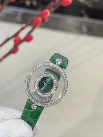 白 .玫 萧邦-Chopard 新增最新绿表盘 Happy Diamonds系列，快乐钻椭圆形腕表 蓝宝石玻璃镜面 原厂瑞士石英机芯 镜面内7颗快乐钻自由转动 - 点击图像关闭