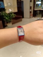 浪琴-Longines 新款 戴卓维纳，水晶方钻系列 精致两针半女士腕表 高端配置 搭配精准进口石英机芯 拱形镀膜玻璃 316精钢表带 直径32*21Mm厚7M