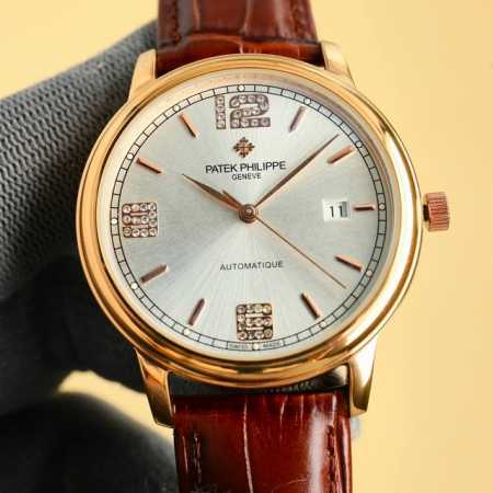白壳 金壳 〔最新爆火热门款 百达翡丽 Patek Philippe 采用独特的表盘设计 搭配而来的是更高档奢华的腕表， 初识百达翡丽必憧憬有朝一日能拥有它，戴 - 点击图像关闭