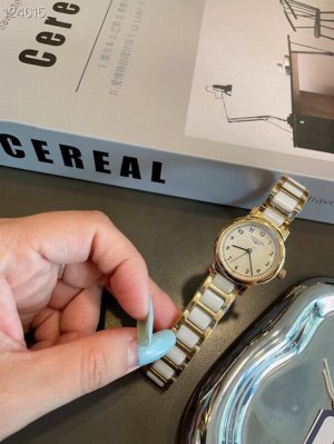 浪琴小金表 低调又不失细节的美，上手不撞款，当你觉得今天的首饰配不上你的穿搭的时候选他就对了，时尚百搭绝绝子！