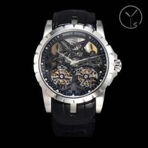 罗杰杜比 王者系列 镂空双飞行陀飞轮，搭载两颗飞行真陀飞轮稳定运行，史上价值最高的复刻手表陀飞轮的天花板 全面抄写原装数据开模表壳和字面，内外兼修，机芯架构和外
