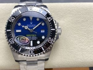Ewe 超级鬼王904L 3235一体机 新款：劳力士Sea-Dweller鬼王 44Mm副本的完美版本， 并行代购版鬼王Sea 表壳与正品一致的超级904L材