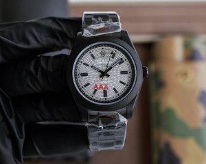 730劳力士Rolex 自动机械 精钢表壳 尺寸40Mm 镀膜玻璃 精钢表带 原装扣 爱不释手的劳力士 品不完的一劳永逸