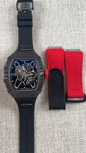 Bbr新品 理查德Rm35-01 Tpt真白碳壳套纹路完美 整表仅66克 最新研发Rmul3真一体机 两点位镂空 六点位半隐藏擒纵轮 五点真摆轮葫芦型避震 12