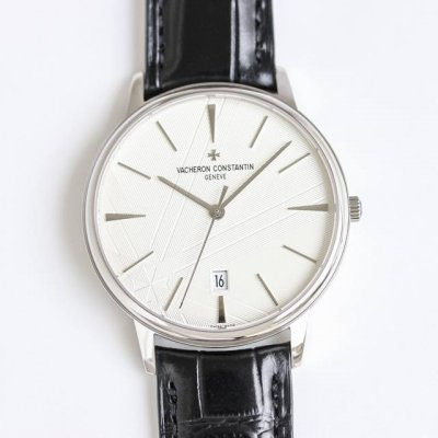白 金 江诗丹顿：Vc 新款 270周年 江诗丹顿 Vc 传承系列，型号85180，270周年限量款！ 1 表壳 尺寸40Mmx9Mm，完美圆形的表壳，搭配微孤