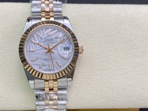 SK Factory 女款 劳力士Rolex 单历 日志型31mm 直径 31mm 机芯 搭载全自动机械机芯 圈口 劳力士RingCommand三角坑纹 光圈