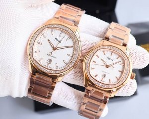 白 金 钻+50。Tw伯爵超薄piaget Polo系列情侣对表，人称小鹦鹉螺！ 伯爵钢王 一款优雅的运动腕表，可商务亦可运动休闲。欢迎对比细节:1搭载定制版9
