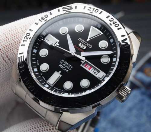 P: 精工-Seiko，一比一复刻，各大电商平台均同步在售。 最新多功能男士腕表，超强夜光！！搭载7S36全自动精工机械机芯 机芯与正品一致 大气新颖的表盘 3