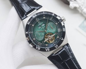 金壳+20 品牌：欧米茄-Omega 类型：男士腕表 壳套：顶级版316精钢L 表带：进口小牛皮表带 机芯：全自动机械机芯 镜面：矿物质防刮镜面玻璃 尺寸：直径
