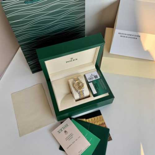 劳力士rolex女款蚝式日志型腕表！表壳直31毫米。采用904L不锈钢来锻造，具备高抗腐蚀性。搭配劳力士定制版2236蓝游丝全自动机械机芯性能极为稳定，抗震力强