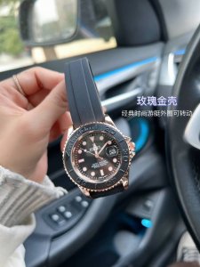 优雅型格 这份魅力绝对是艺术大师级才能创作的一线水准 太佩服chanel这位设计师了 出品真的太令人惊艳了 实在是爱死这种调性的美了 真的被这种高级调调所着迷
