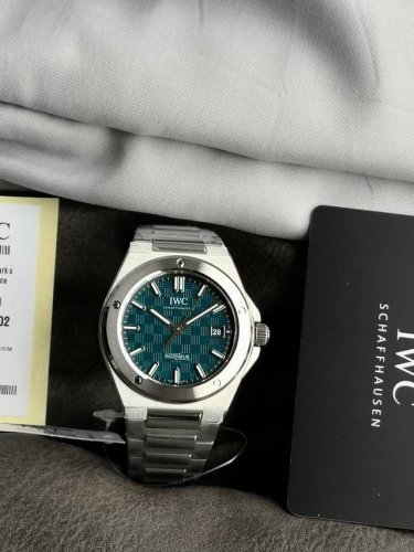 七星推荐之 Ingenieur工程师腕表 iwc 在 年 Watches & Wonders Geneva 推出新一代 Ingenieur 工程师腕表 由杰罗尊