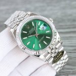 Clean厂C厂 劳力士 Rolex 日志型系列机械男表，原装开模 1:搭载超级一体机芯 动力72小时 无卡度机芯装饰 机芯及其稳定 2:整表904L精钢 搭配