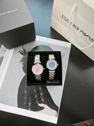 新款到！原厂阿玛尼Armani石英女表，Ar11627.Ar686，原装进口机芯，满天星内圈，经典设计全新演绎精彩，时尚气质风，令众多小仙女一见倾心，上手优雅大