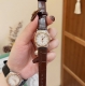 经典款式 永恒不变 欧米茄omega，双鹰星座系列，采用高级石英机芯，真皮表带。 矿物质耐磨玻璃材质，表里如一 独具匠心！尺寸：28Mm。