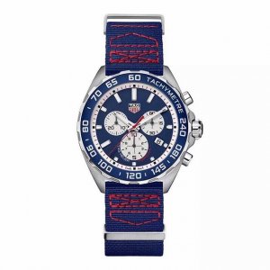 新款到！ 。Original Tagheuer 泰格豪雅F1系列，F1红牛队限量版，石英男士腕表 原单货！六针计时带日历！瑞士原装机芯！精钢表带表壳，蓝色尼龙带