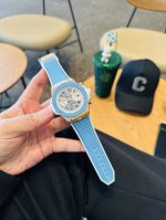 Hbf Factory V2版 宇舶 恒宝 Hublot 英勇无畏，拳拳出击，简称“Hub”“恒宝”，Bigbang大爆炸元素材料计时码表V2版表壳采用进口31