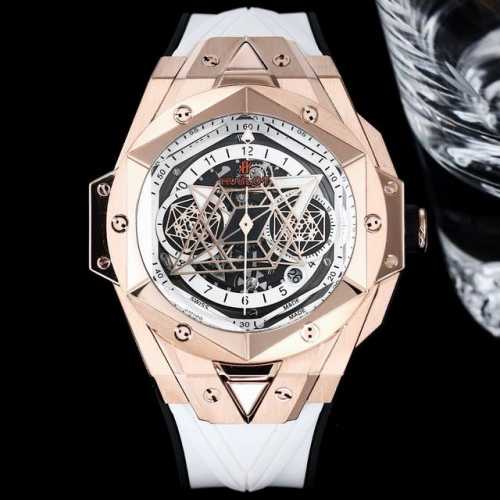 Hublot 宇舶 全新big Bang Sang Bleu Ii 刺青腕表 再次与知名刺青工作室sang Bleu合作 推出又款利用几何图形巧妙构思的刺青ll