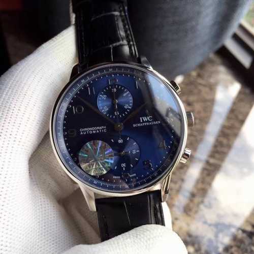 Iwc万国 葡萄牙系列 自动机械计时跑秒腕表 精钢拉丝表壳 直径厚度与一致40.912.3Mm 穹型高通透蓝宝石镜面 丹东订制7750自动机械 校时精准 牛层牛
