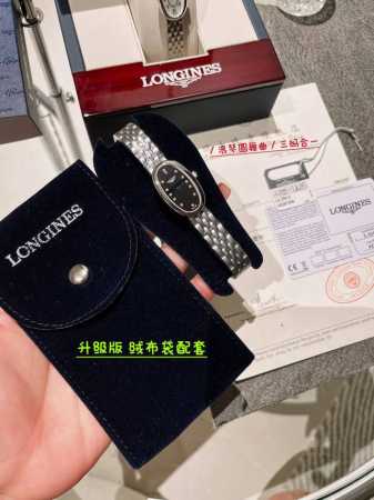 浪琴 圆舞曲Mini款 一直想买的一款极小极精致的手表 它来啦 尺寸是18X25哟 2015年瑞士著名钟表制造商浪琴表推出全新圆舞曲系列腕表 Longines - 点击图像关闭