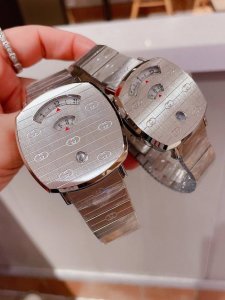 玫金 古驰35Mm 38Mm 古驰-Gucci中性款 原单品质 Disney X Gucci Grip系列腕表 Disney X Guccidisney、精钢表