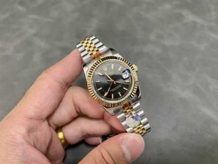 女款 劳力士Rolex 单历 日志型31Mm 直径31Mm 机芯搭载全自动机械机芯 圈口劳力士Ringcommand三角坑纹 光圈钻圈 镜面防刮蓝宝石玻璃镜面 - 点击图像关闭