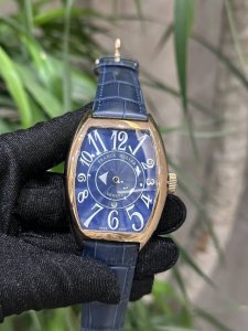 Franck Muller 法兰克穆勒 Fm 法穆兰 酒桶形男士石英腕表 Quartz Watch