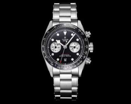 白 ，金 Tudor帝舵 碧湾计时型 Black Bay Chrono 精钢款腕表！ 细致刻画表盘完美对称，纹路清晰、提升质感与美感！采用磨砂及磨光316L精钢 - 点击图像关闭