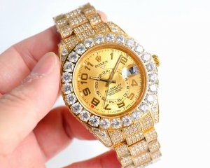 统一价 积家大师 Jaeger-Lecoultre 410257J 42Mm 闹铃腕表 机芯采用日本9015机芯质量保证三年零返修 积家大师410257J系列日