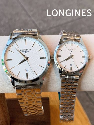 白 金 新款 浪 琴情侣对表 原装石英机芯 316L精钢表壳 矿物质玻璃镜面 316L精钢表带 直径男40Mm女30Mm厚8Mm如果今天的阳光停止了它耀眼的光芒