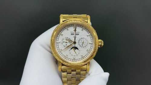 百达翡丽 铁划银钩 苍劲有力 高颜值新品 古朴。复古。精湛的工艺！ 年度最佳典藏之作 百达翡丽古典超级复杂多功能 万年历功能腕表 团队历时两年多精心设计，不计成