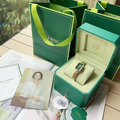 Lola Rose罗拉玫瑰方糖小绿表，新款新奢华小众高级感！ 最新四色齐！绿玛瑙，孔雀绿，岩玉粉，黑砂石！！ Lola Rose以全新面貌演绎品牌经典之作，设计